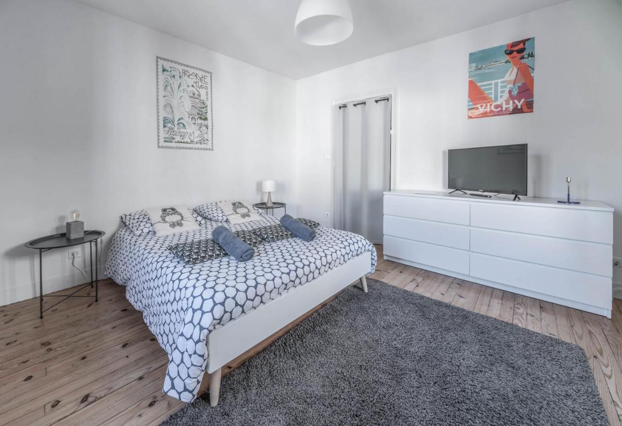 Residence Epinat II - Appartements Centre - Parking Vichy Bagian luar foto